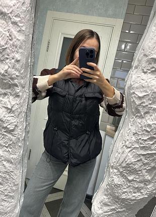Жилетка чорна 5