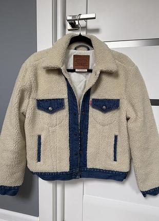 Куртка жіноча levi's джинсова з хутром тедді