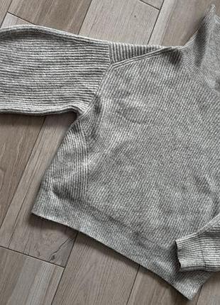 В'язаний светр h&m сірий з високим коміром