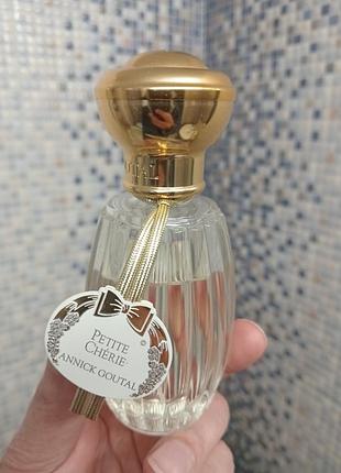 Б/в оригинал парфюмированная вода annick goutal petite cherie, 100 мл.