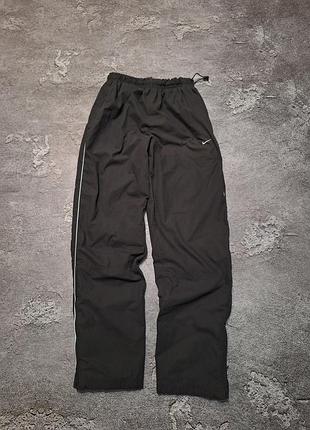 Вітажні нейлонові штани з флісом nike vintage track pants / gorpcore / y2k