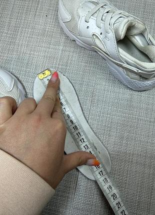 Оригінальні кросівки nike huarache 3