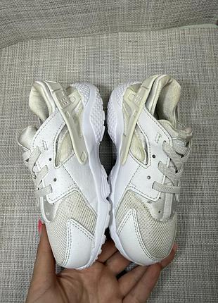 Оригінальні кросівки nike huarache 7