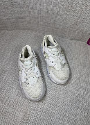 Оригінальні кросівки nike huarache 9