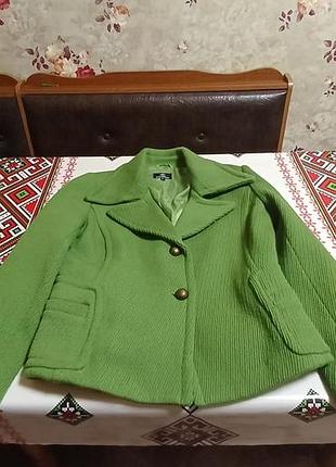 Куртка фірмова піджак