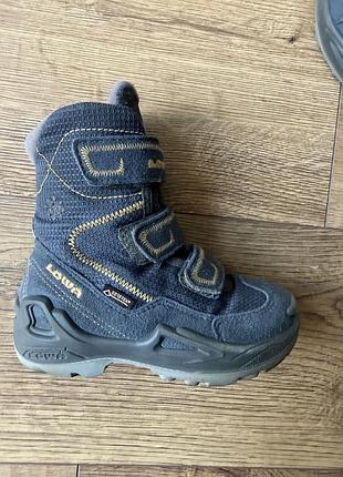 Зимові черевики lowa термочеревики лова 26р goretex