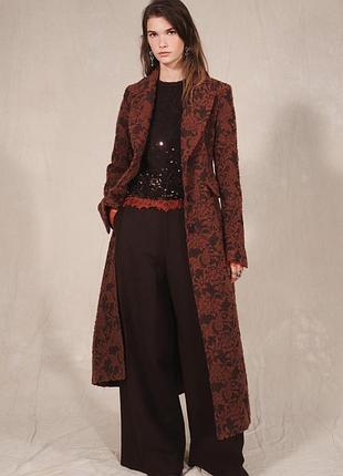 Довге пальто жіноче жакардове zara