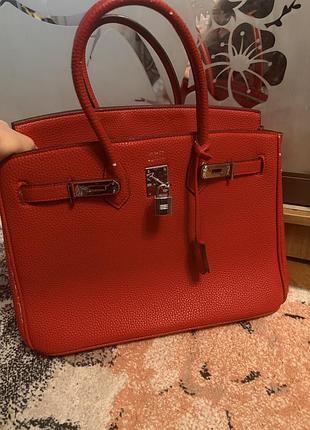 Сумка жіноча hermes червона35/25  750 грн