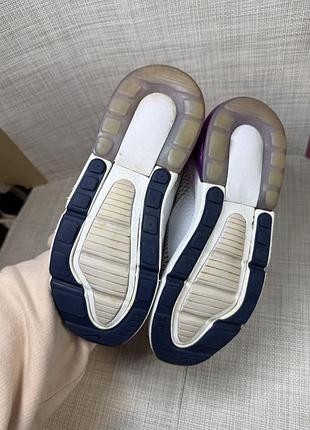 Оригінальні кросівки nike 270 3