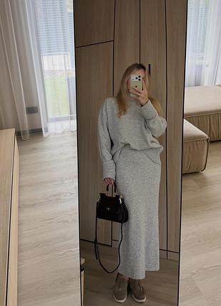 Вʼязаний вовняний костюм asos