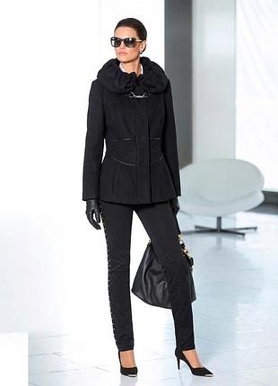 Чорне елегантне вовняне пальто zara базове демісезон