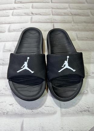 Шльопки jordan