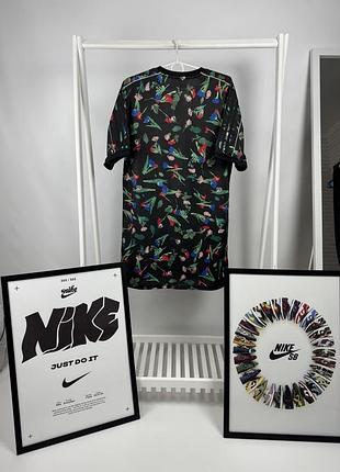 Оригінальна сукня adidas 10