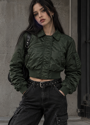 Вкорочений бомбер urban outfitters