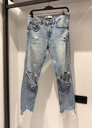 Джинси жіночі zara блакитні рвані