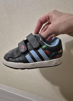 Кросівки для хлопчиків adidas сірі з блакитним, 22 розмір