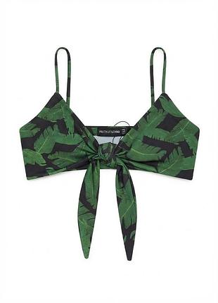 Стильный топ от купальника prettylittlething с тропическим принтом и узлом eur 36