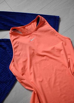 Яскрава спортивна майка nike dri fit s 2