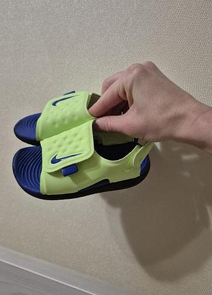 Дитячі сандалі nike салатові, розмір 23,5