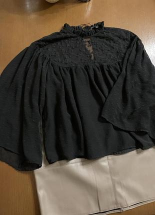 Нова чорна напівпрозора блуза з мереживною кокеткою zara, розмір l🖤❤️