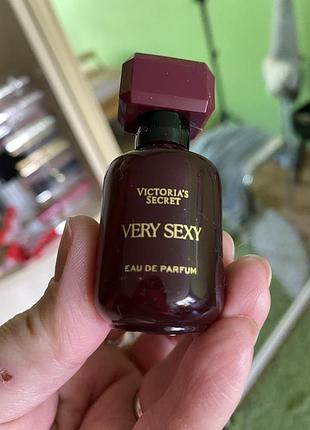 Парфуми victoria's secret very sexy мініатюра для жінок