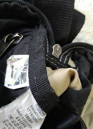 Новая сумка меседжер eastpak 9