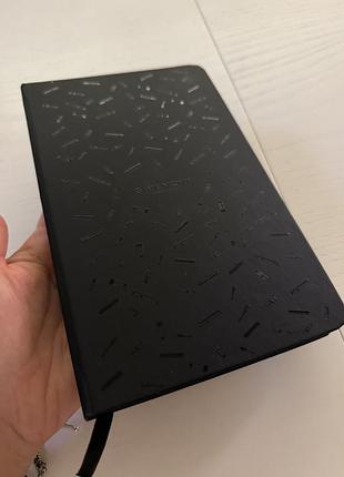 Блокнот givenchy чорний