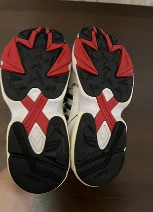 Жіночі кросівки  adidas falcon 2000 8