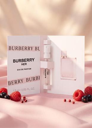 Женская парфюмированная вода burberry her eau de parfum (парфюмированный пробник / образцы) 1.5 мл