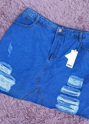 Міні-спідниця жіноча boohoo джинсова рвана синя великий розмір