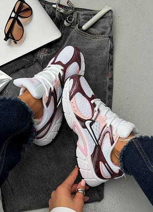 Кросівки жіночі nike v5 rnr smokey mauve sepia