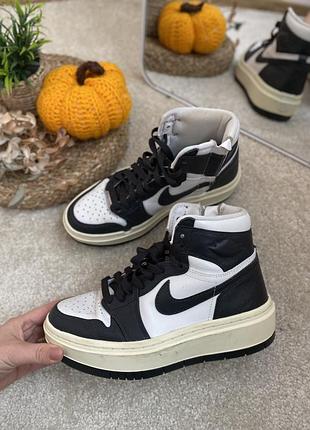Кросівки nike jordan