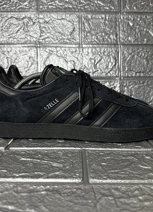Чоловічі кросівки adidas gazelle black cq2809