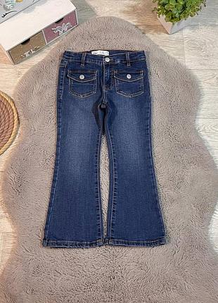 Стильные джинсы клеш от zara идеальное состояние