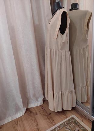 Красивое с воланом по низу платье 👗 2