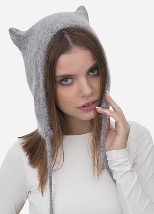 Тепла сіра ангорова шапка з вушками котика чепчік з зав’язками