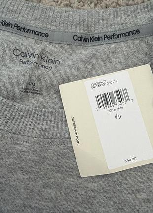 Жіночий укорочений лонгслив  топ calvin klein performance свободного кроя (relaxed fit) с круглым вырезом и длинными рукавами l 46-48 usa 2
