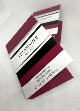 Оригинальный пробник trussardi ruby red trussardi парфюмированная вода 2