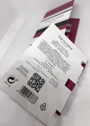 Оригинальный пробник trussardi ruby red trussardi парфюмированная вода 4