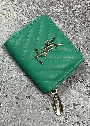 Компактный женский кошелек-визитница yves saint laurent в ярком зеленом цвете