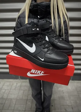 Зимові кросівки nike air force з хутром (чорні) 830-2