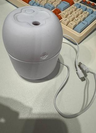 Ультразвуковой мини-увлажнитель воздуха / аромадиффузор 220 мл (usb)