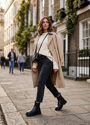 Взуття жіноче"asos" (chelsea boots) на широку ногу 26,5 см
розмір на взутті-40,але розмір на 41