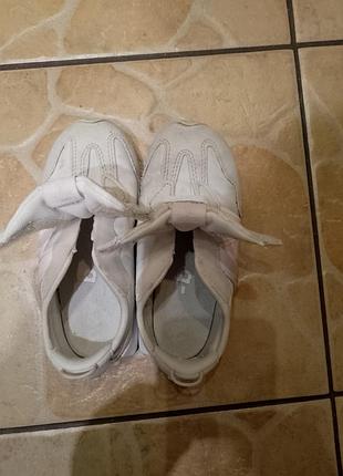 Кроссовки детские р.25. new balance 6
