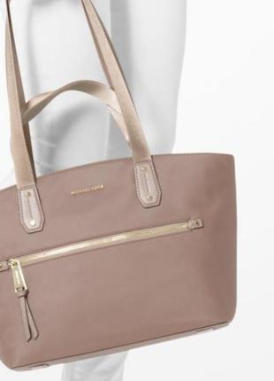 Супер стильна michael kors