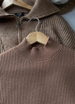 Светр жіночий zara карамельний 5