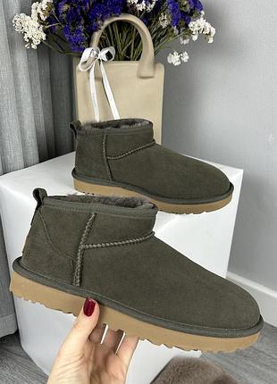 Зимові теплі черевики ugg 37-37.5р