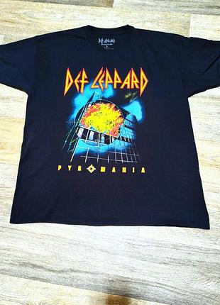 Чоловіча чорна футболка з принтом групи def leppard, розмір l.