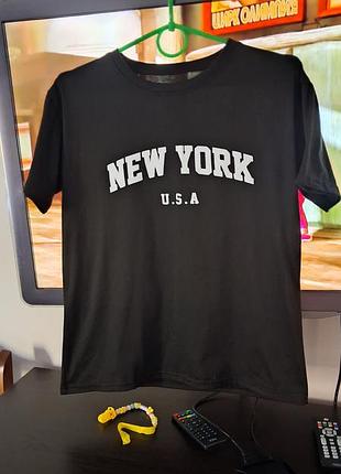 Футболка чорна з написом new york u.s.a.