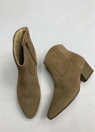 Жіночі черевики m&s